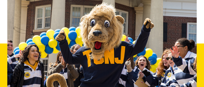 tcnj admissions tours